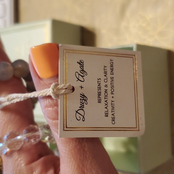 Brand new 2 bracelet arm candy - Picture 5 of 9